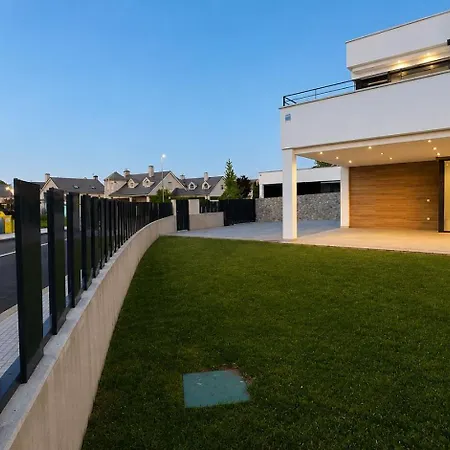 Holiday home Stylish Host Villa, Cerca De Playas